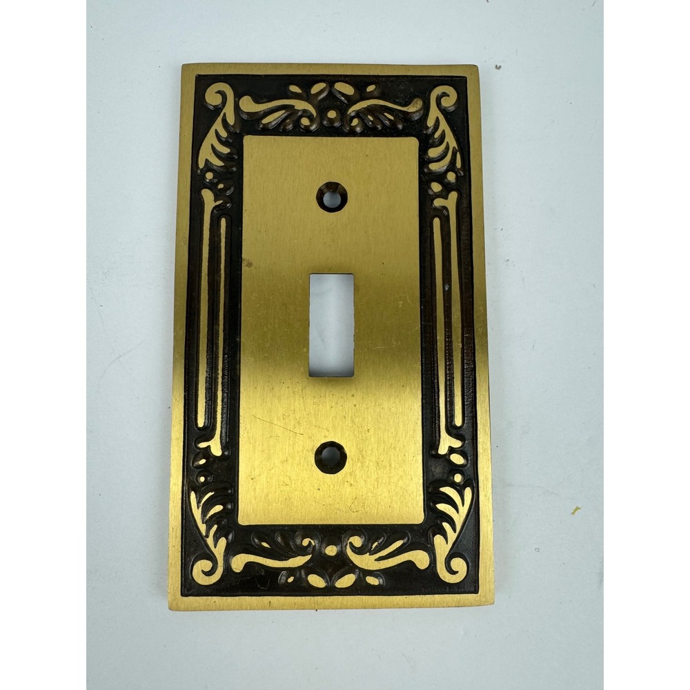 Vintage Brass Ornate Scroll Single Toggle Light Switch Cover Wall Plate Taiwan